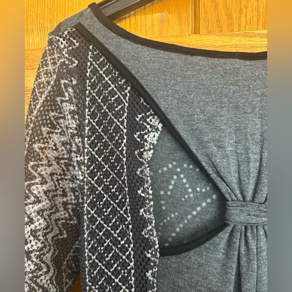 Harley-Davidson Women’s 3/4 Sleeve Embellished Mesh Top with Cutout Back - Picture 5 of 5